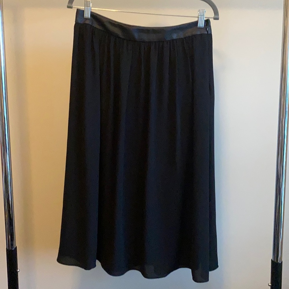 Express Midi Skirt - Size 8